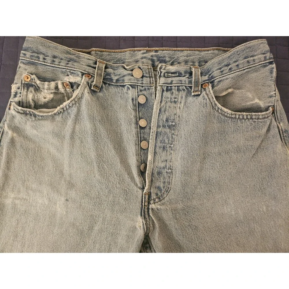 Vintage 90's Levi’s 501-0193 Light Wash Denim Jeans‎ button fly - Made in USA 96